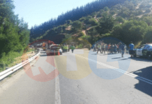 ACCIDENTE EN RUTA LOS CONQUISTADORES KM 22 DEJA 5 PERSONAS FALLECIDAS